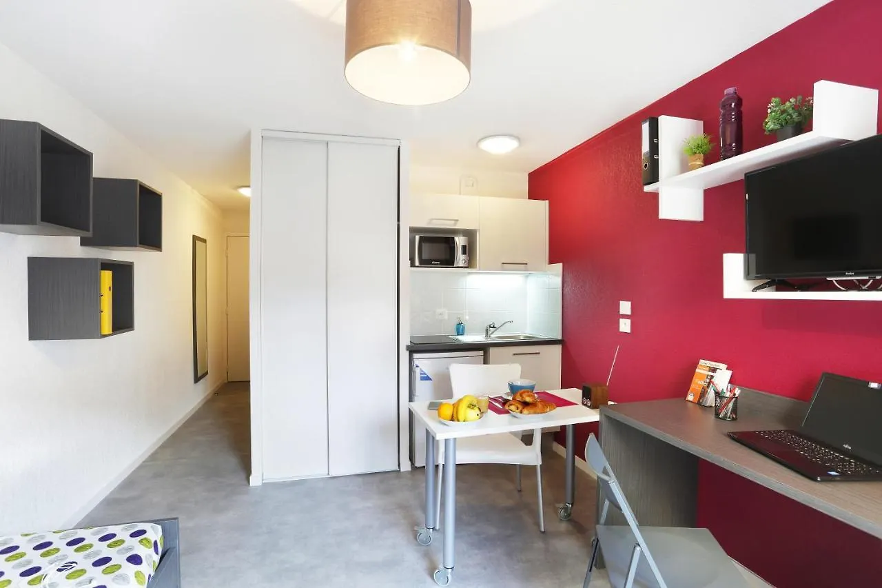 Aparthotel Residence Nemea Clermont Centre